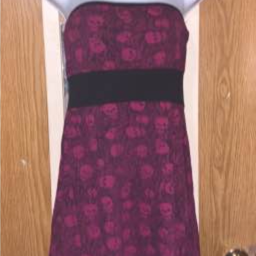 Thread Strapless Skull Mini Dress